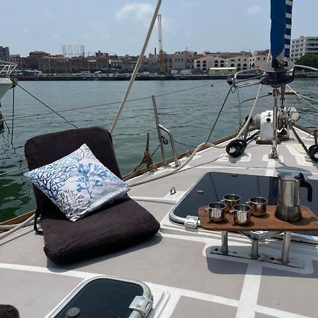 Sailboat B&B On Board คาตาเนีย ภายนอก รูปภาพ