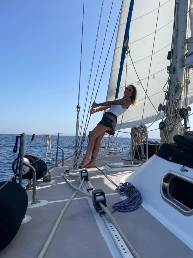 Sailboat B&B On Board คาตาเนีย ภายนอก รูปภาพ