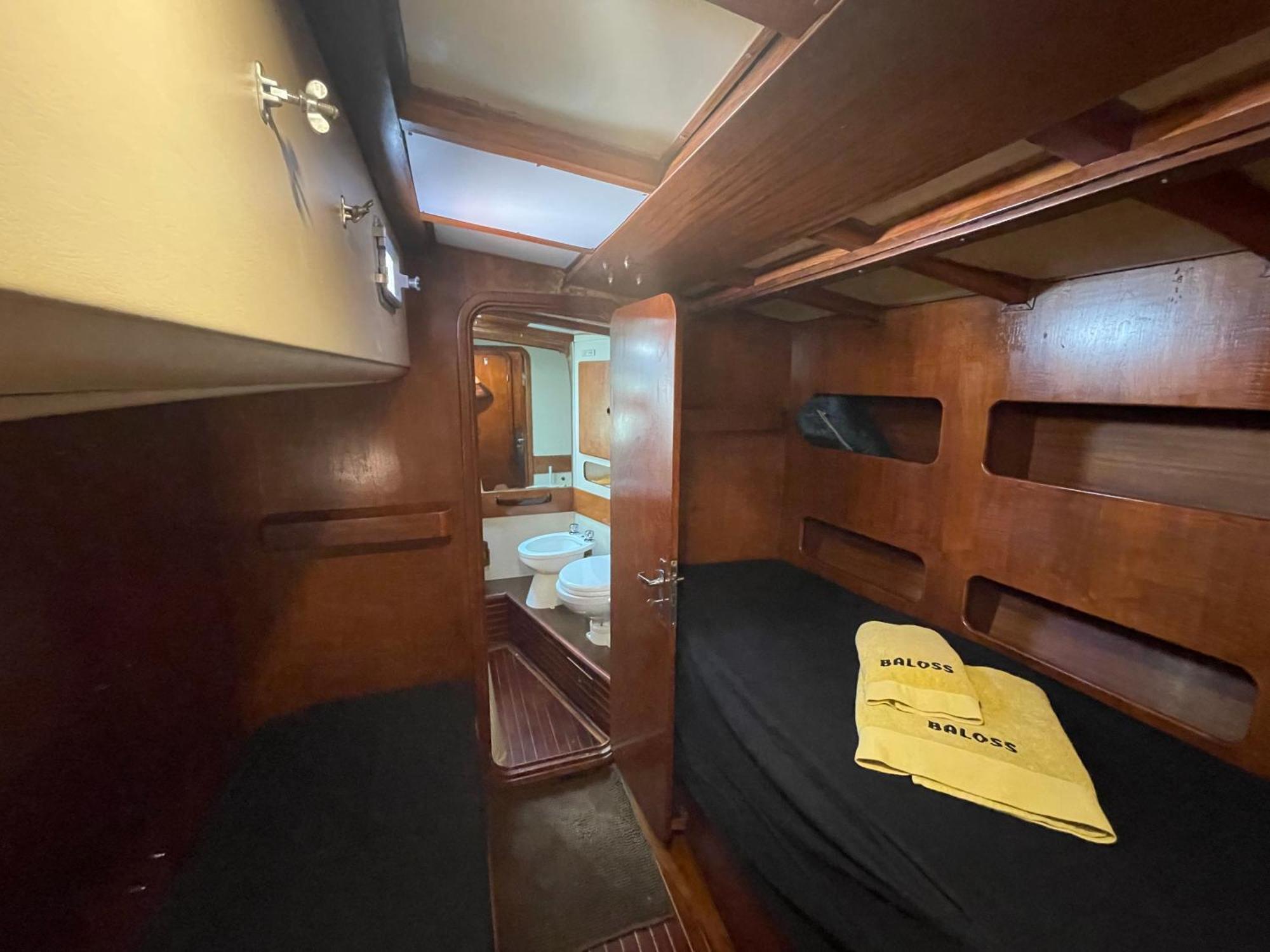 Sailboat B&B On Board คาตาเนีย ภายนอก รูปภาพ