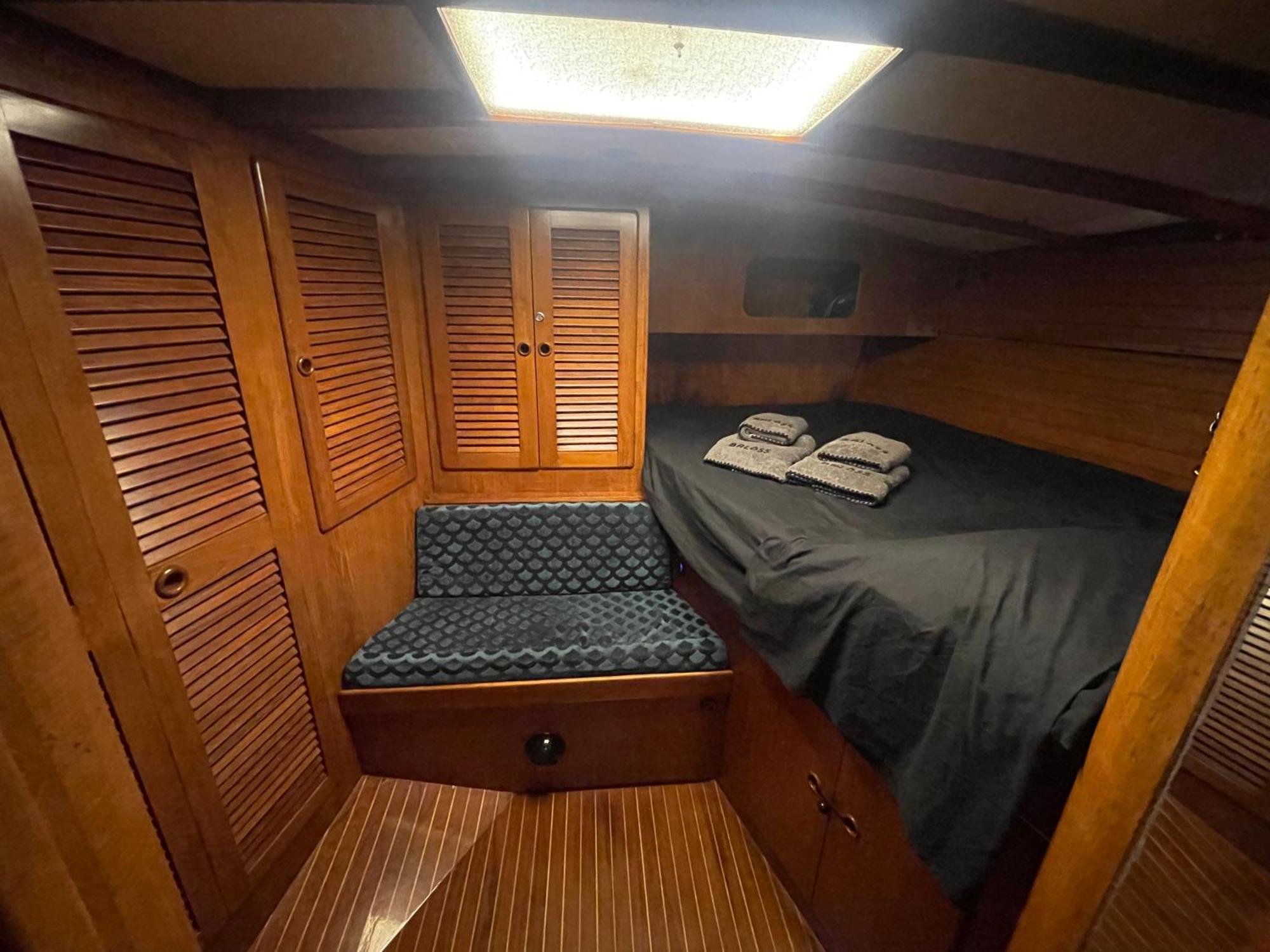 Sailboat B&B On Board คาตาเนีย ภายนอก รูปภาพ