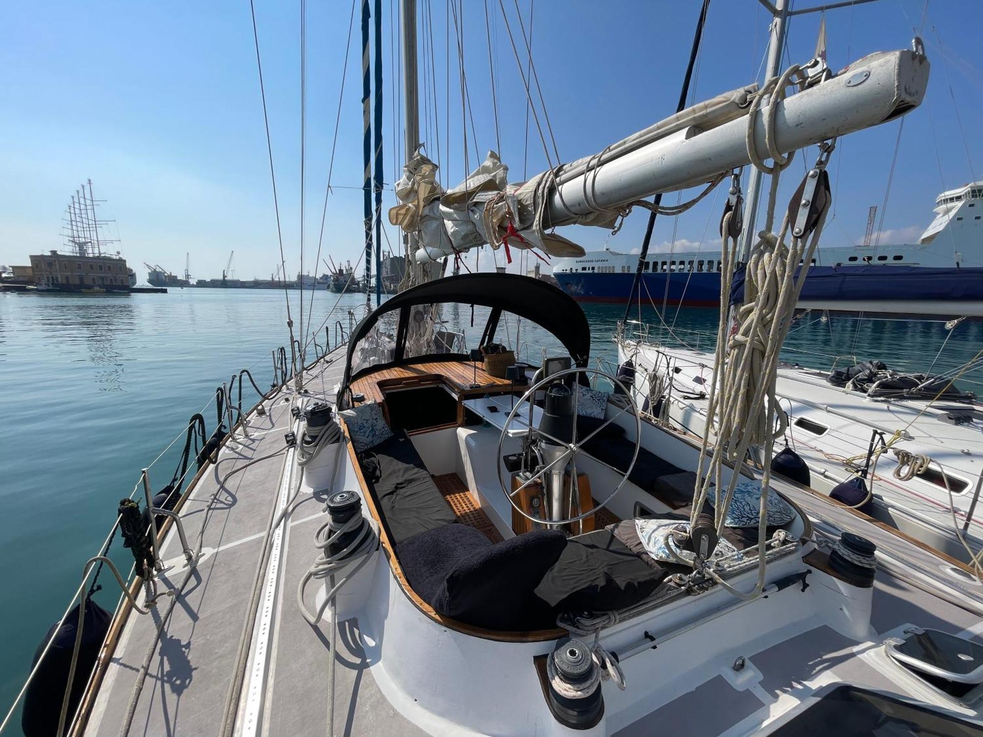 Sailboat B&B On Board คาตาเนีย ภายนอก รูปภาพ